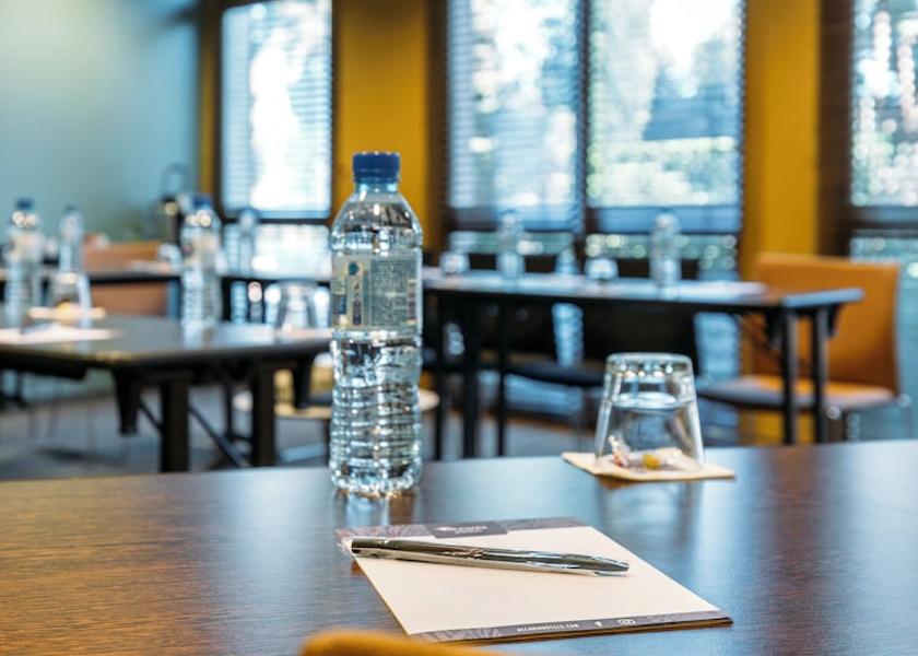 Provence-Alpes-Côte d'Azur Aix-en-Provence Meeting Room