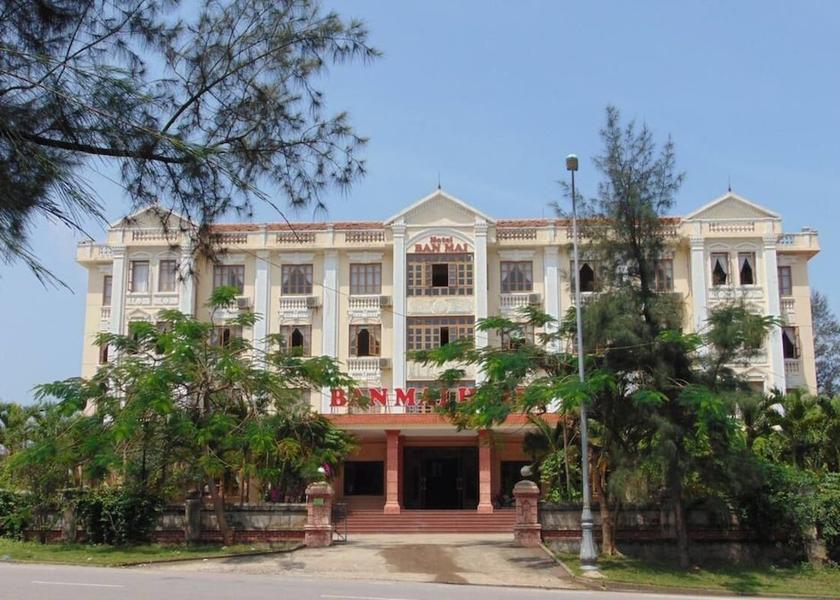 Quang Binh Dong Hoi Exterior Detail