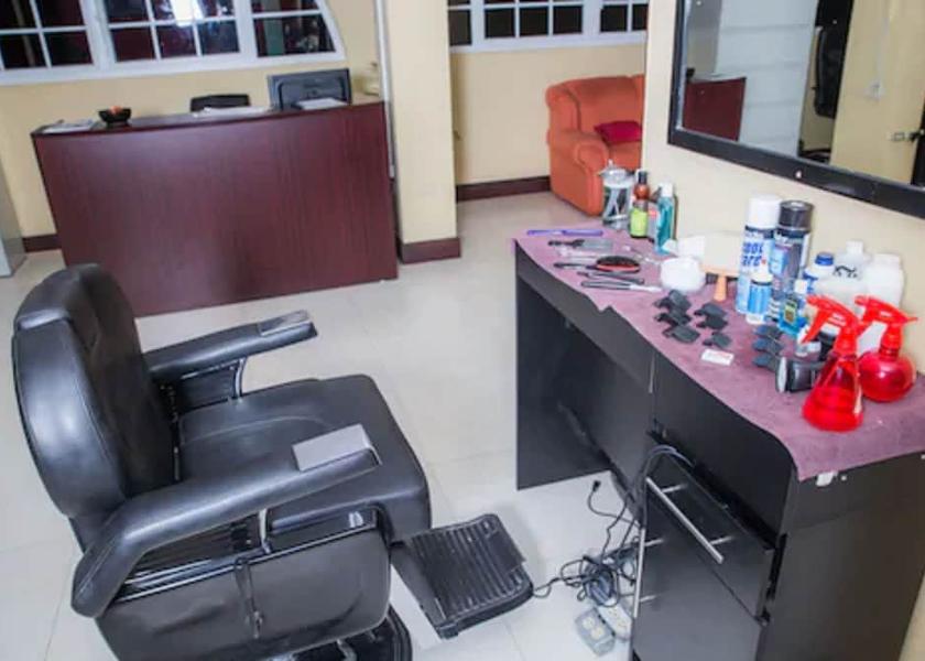 Saint James Runaway Bay Spa