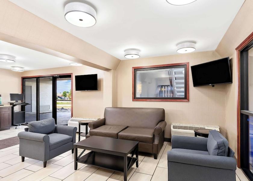 Ohio Middleburg Heights Lobby
