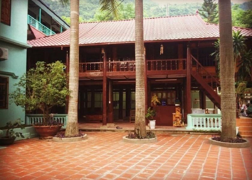 Hoa Binh Mai Chau Exterior Detail