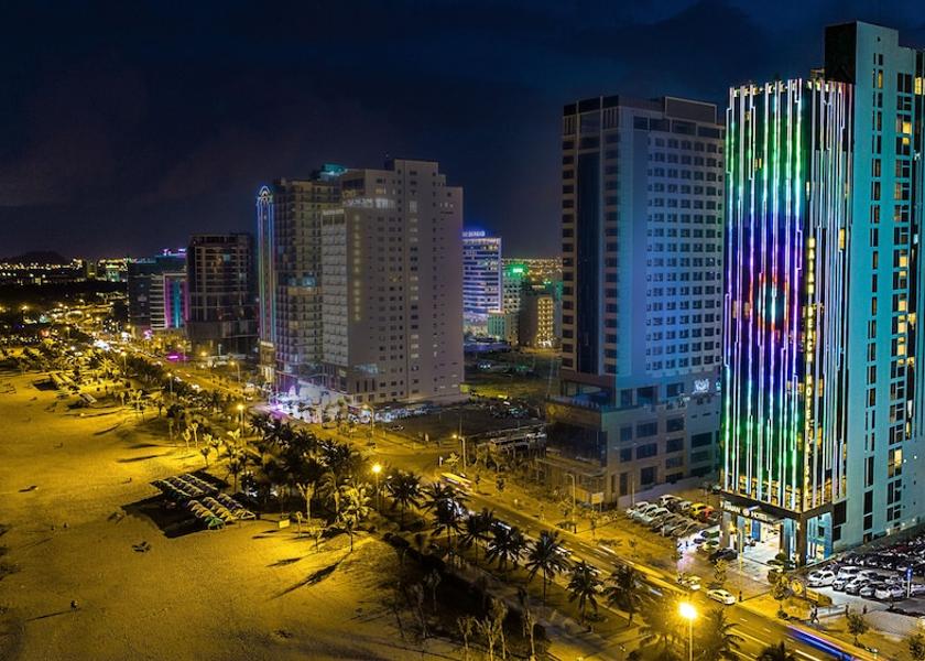 Da Nang Municipality Da Nang Front of property - evening/night