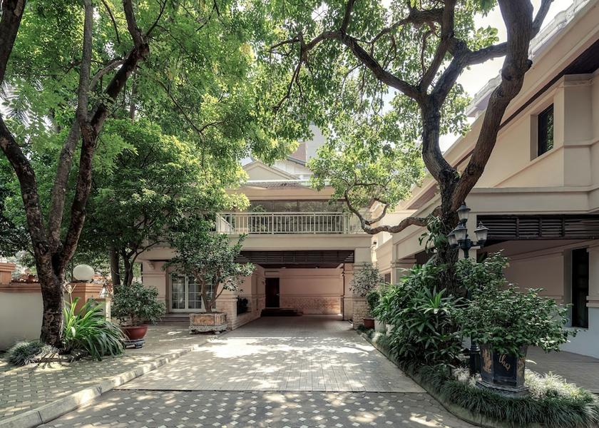  Hanoi Exterior Detail