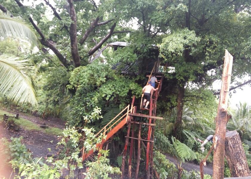  Tanna Island Entrance