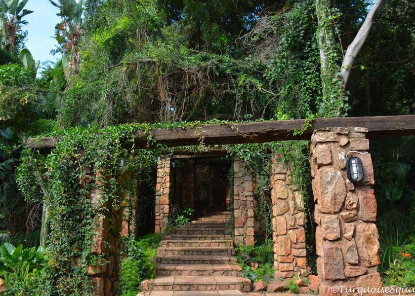 North West Hartbeespoort Property Grounds