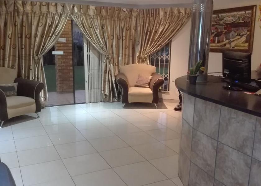 Gauteng Benoni Lobby sitting area