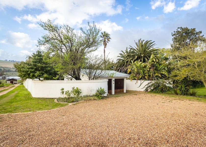 Western Cape Stellenbosch Property entrance