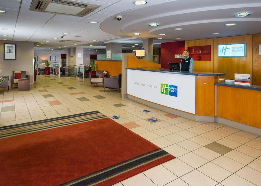 England Droitwich Lobby