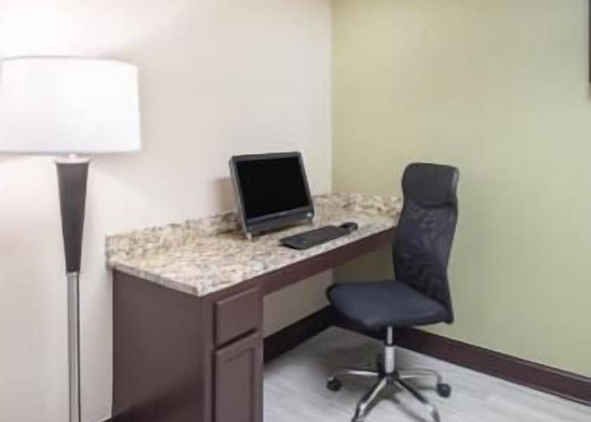 Missouri Charleston Business Centre