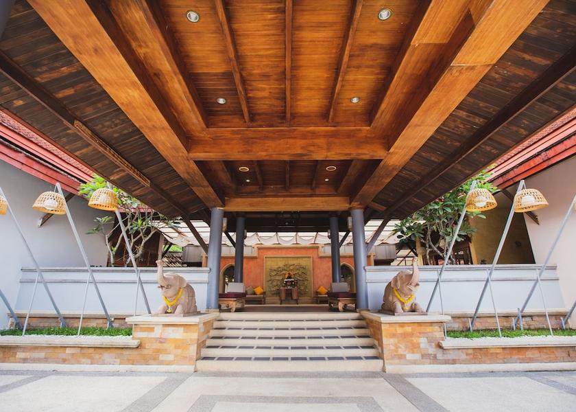 Phuket Thep Kasattri Entrance