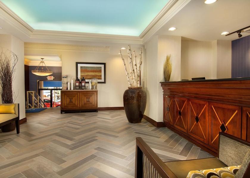 Virginia Washington Lobby