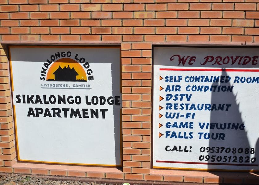  Livingstone Exterior Detail