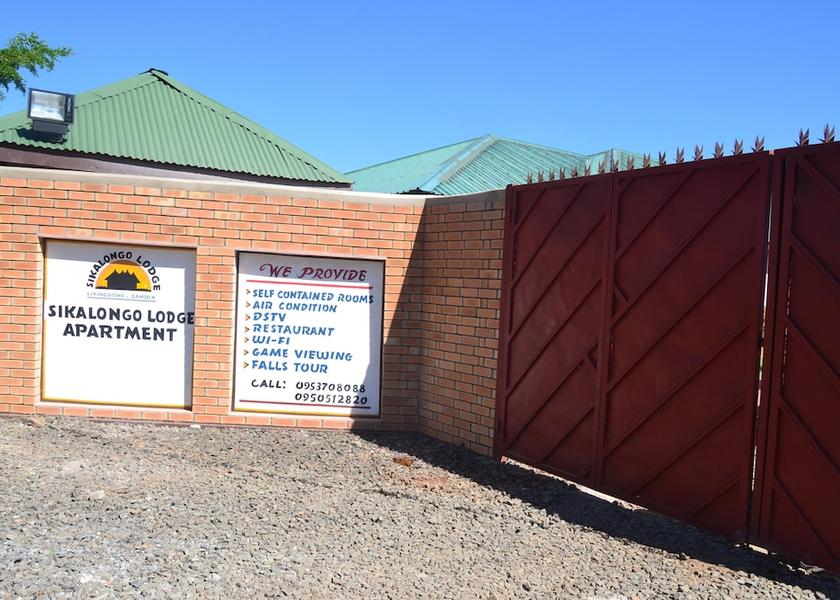  Livingstone Entrance