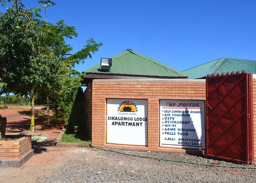  Livingstone Exterior Detail