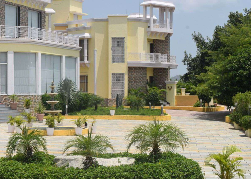 Rajasthan Kumbhalgarh Hotel Exterior