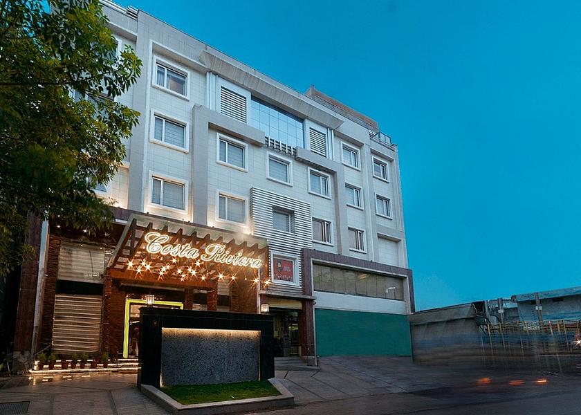 Uttar Pradesh Varanasi Hotel Exterior