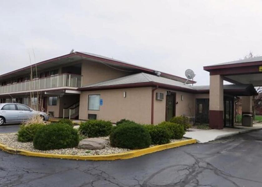 Indiana Plainfield Facade