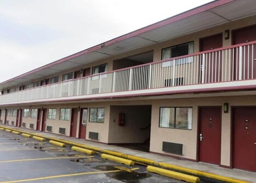 Indiana Plainfield Exterior Detail