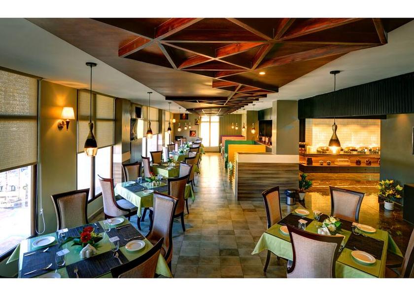 West Bengal Siliguri Food & Dining