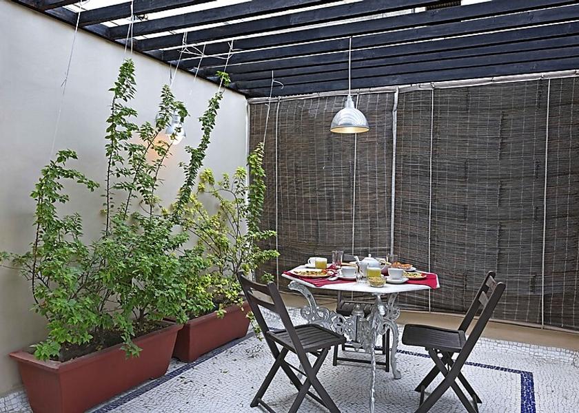 Gujarat Ahmedabad Food & Dining