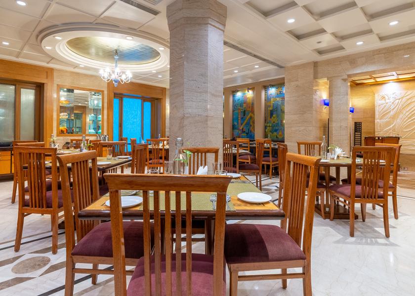 Gujarat Ahmedabad Food & Dining