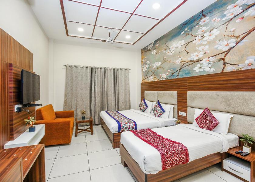 Punjab Amritsar Family Suite- 5 Mins Walk from Golden Temple