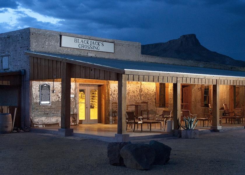 Texas Lajitas Facade