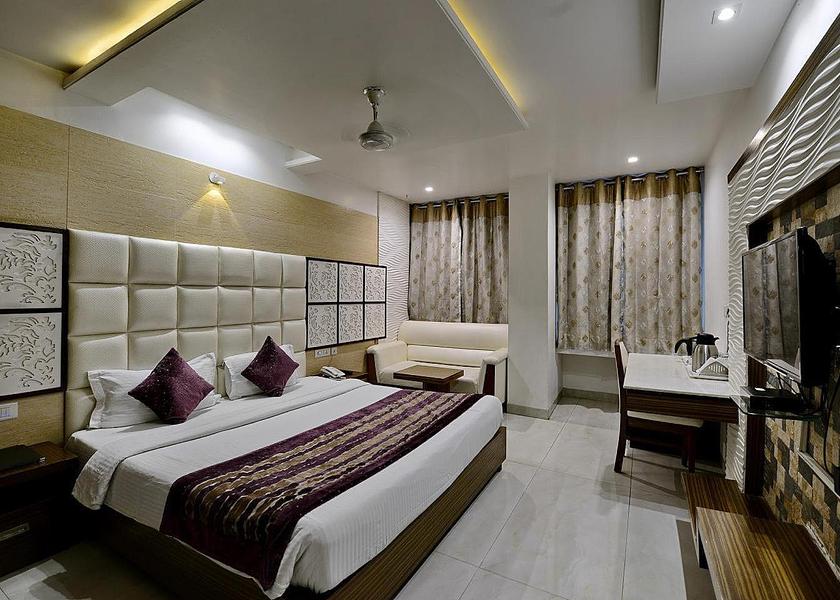 Haryana Chandigarh Club Room