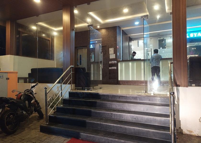 Tamil Nadu Chennai Entrance