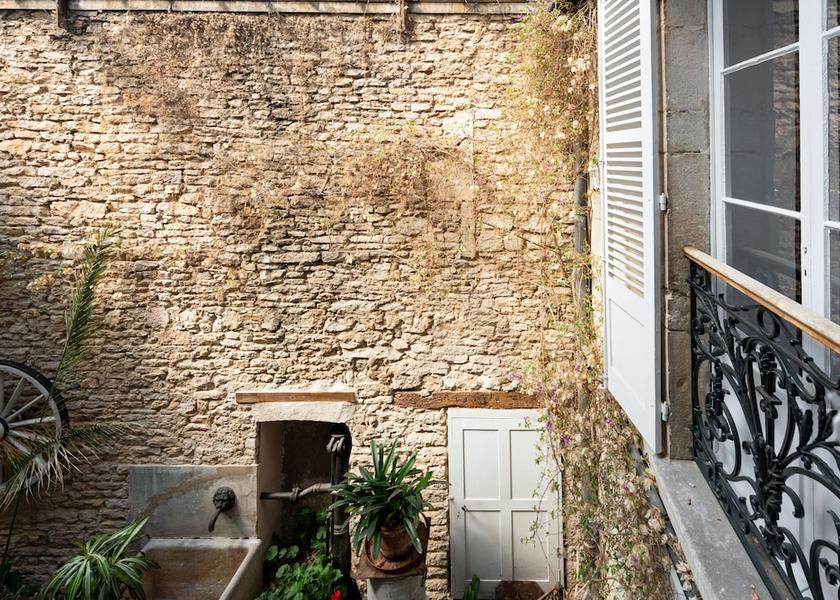 Bourgogne-Franche-Comte Beaune Terrace