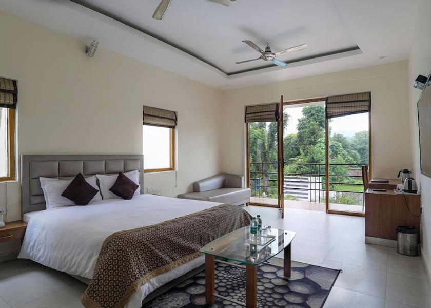 Uttarakhand Ramnagar Room