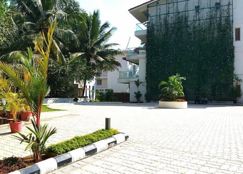 Goa Calangute Interior Entrance
