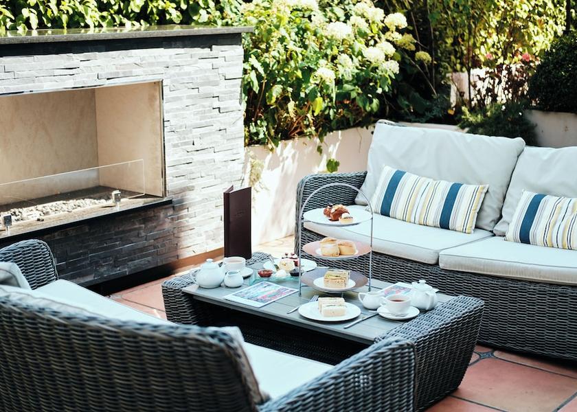  St. Helier Outdoor dining