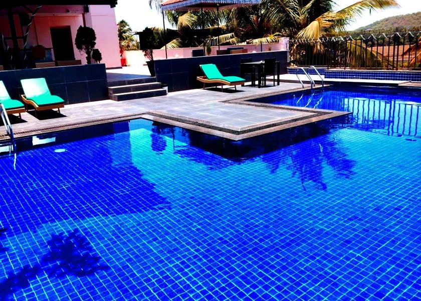 Goa Anjuna Swimming pool [outdoor]