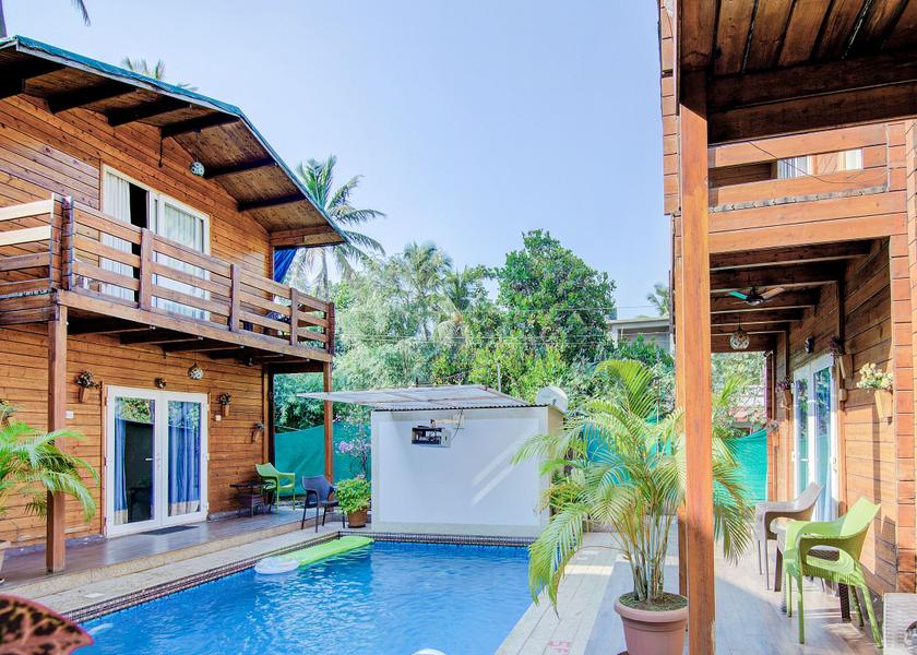Goa Calangute Pool