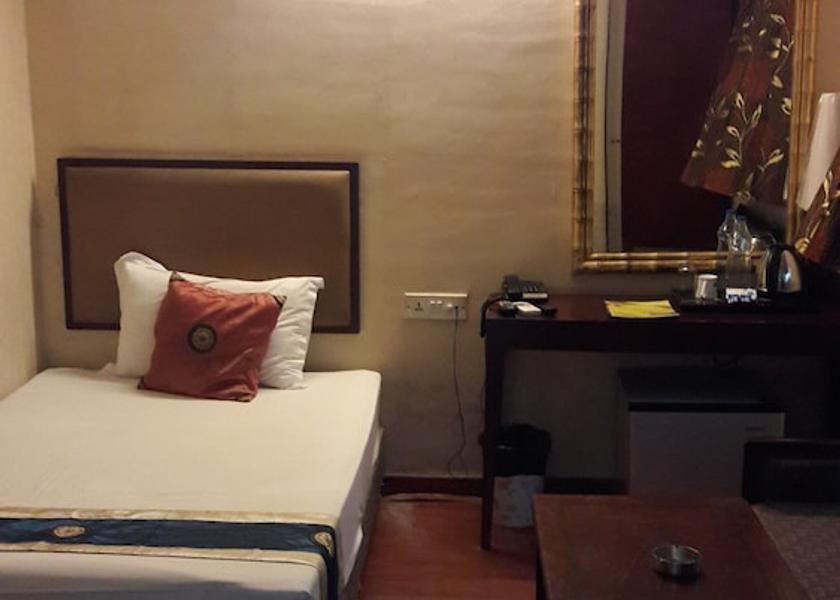 West Bengal Kolkata Room
