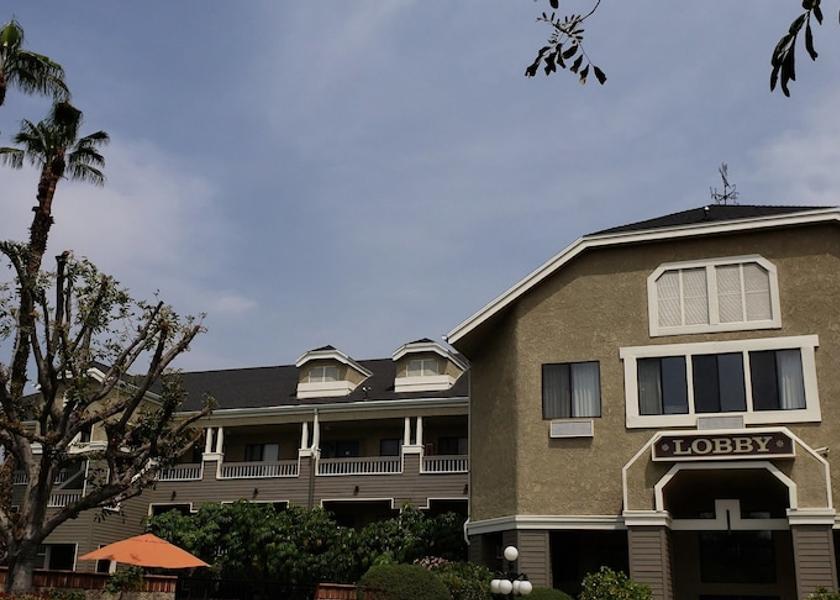 California Monrovia Exterior