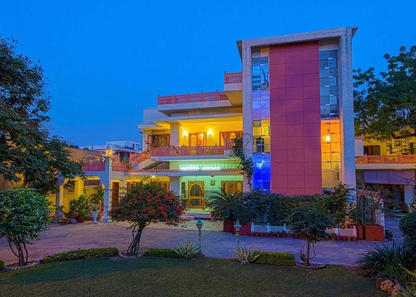 Rajasthan Jaipur Hotel Exterior