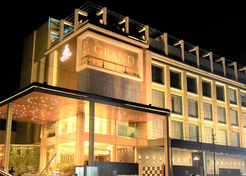Uttar Pradesh Kanpur Hotel Exterior