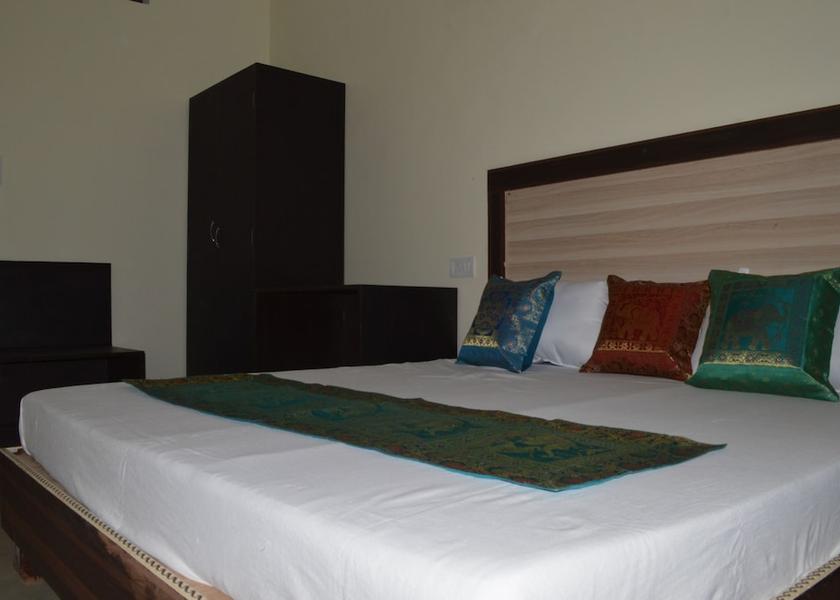 Madhya Pradesh Khajuraho Room