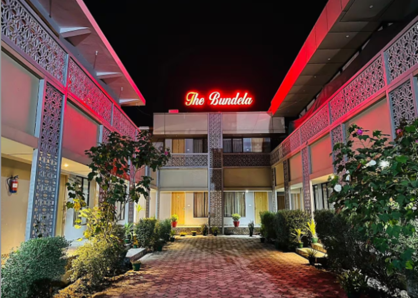 Madhya Pradesh Khajuraho Hotel Exterior