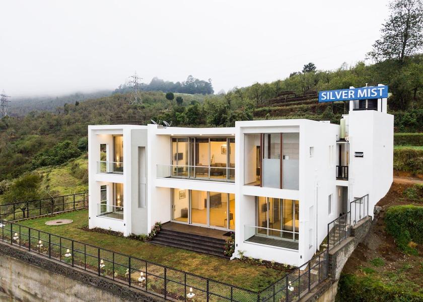 Tamil Nadu Kodaikanal Front of property