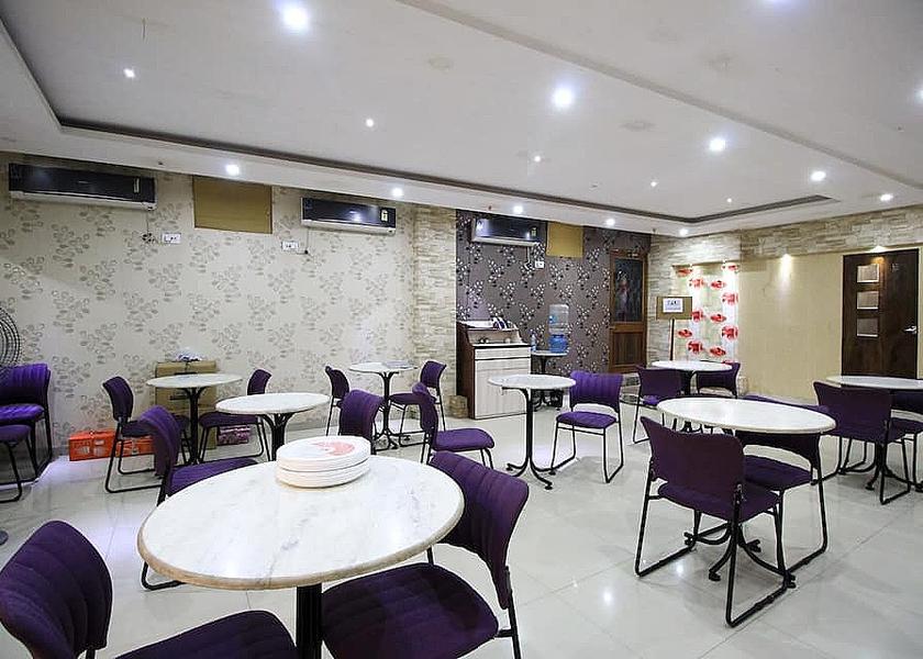 West Bengal Kolkata Food & Dining