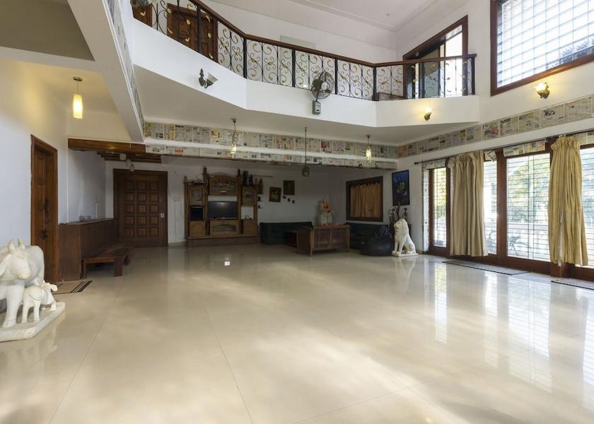 Maharashtra Lonavala Lobby