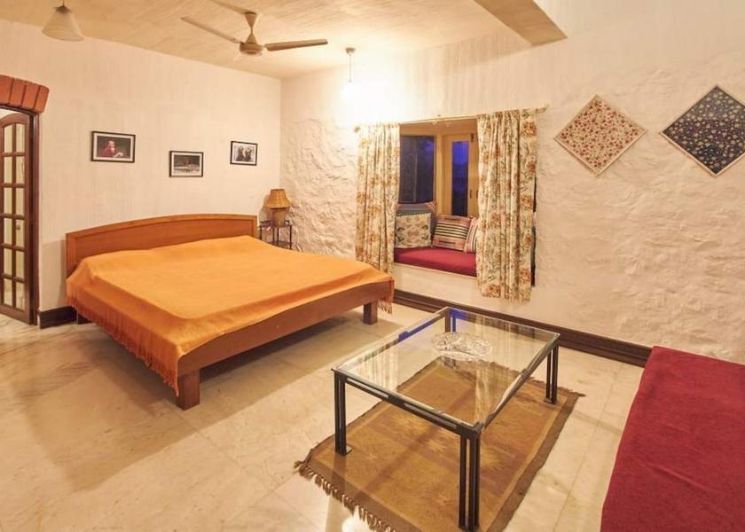 Maharashtra Lonavala Room