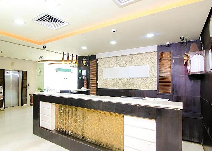 Uttar Pradesh Lucknow Public Areas