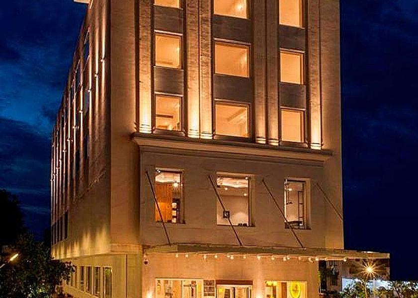 Uttar Pradesh Lucknow Hotel Exterior