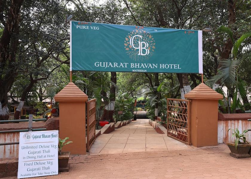 Maharashtra Matheran Front of property