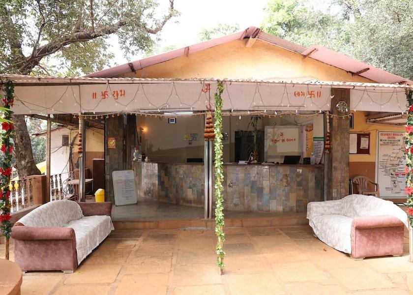 Maharashtra Matheran Hotel Exterior