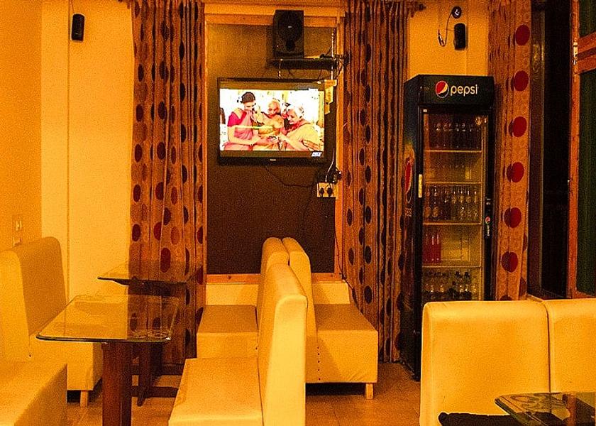 Himachal Pradesh Dharamshala Food & Dining